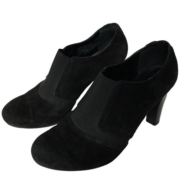 Franco Sarto Black Suede Booties size 8.5 Low Ankle Chunky Heel - Picture 1 of 8